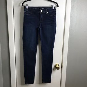 White House Black Market Jegging Jeans